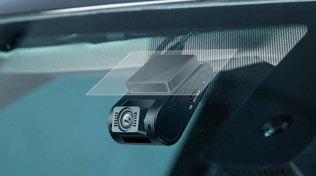 Electrostatic Windscreen Stickers: Why and When to Use One