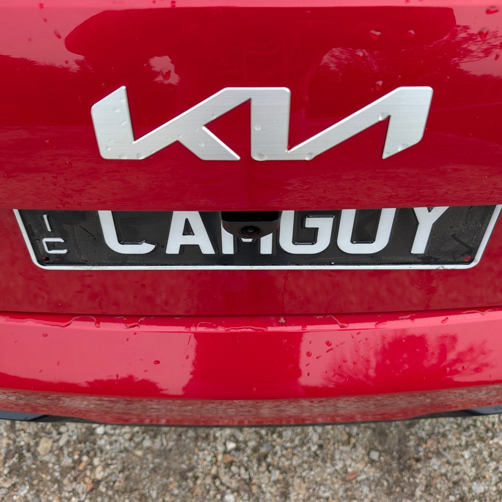 Wolfbox reverse camera mounted on Australian license plate bracket